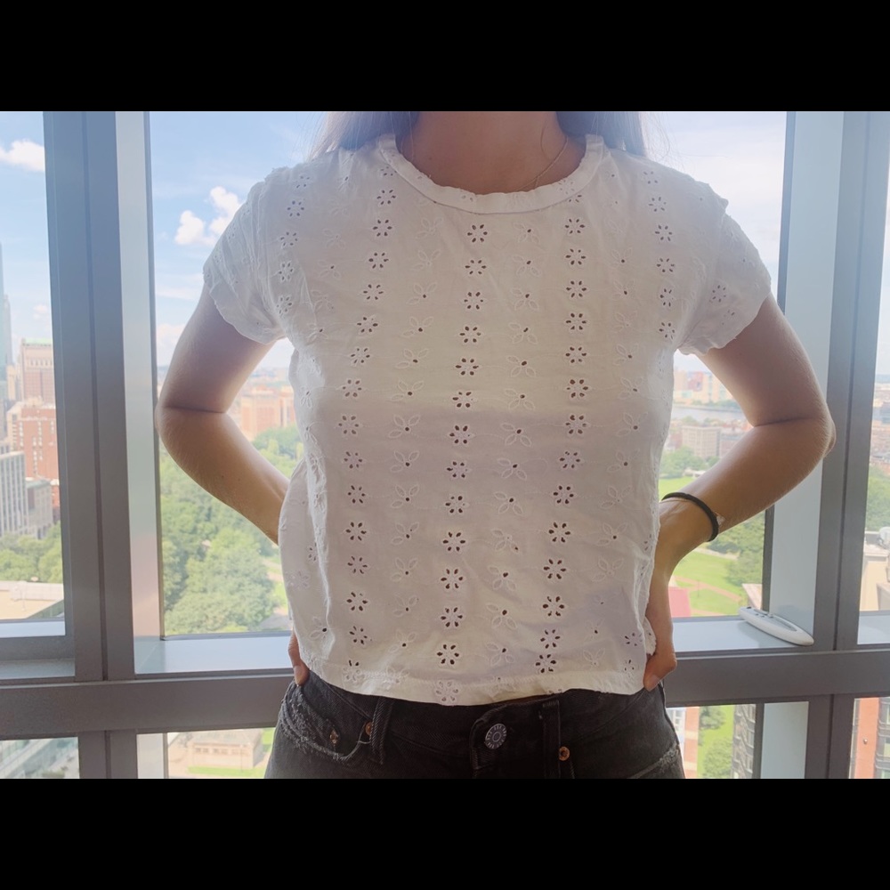 White Brandy Melville t shirt with flower details